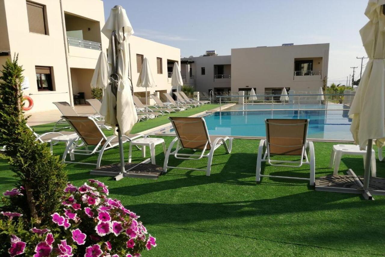 Carisa Maleme Hotel Exterior photo