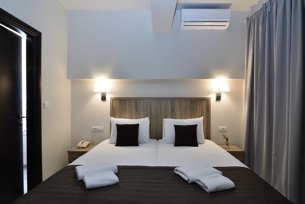 Carisa Maleme Hotel Exterior photo