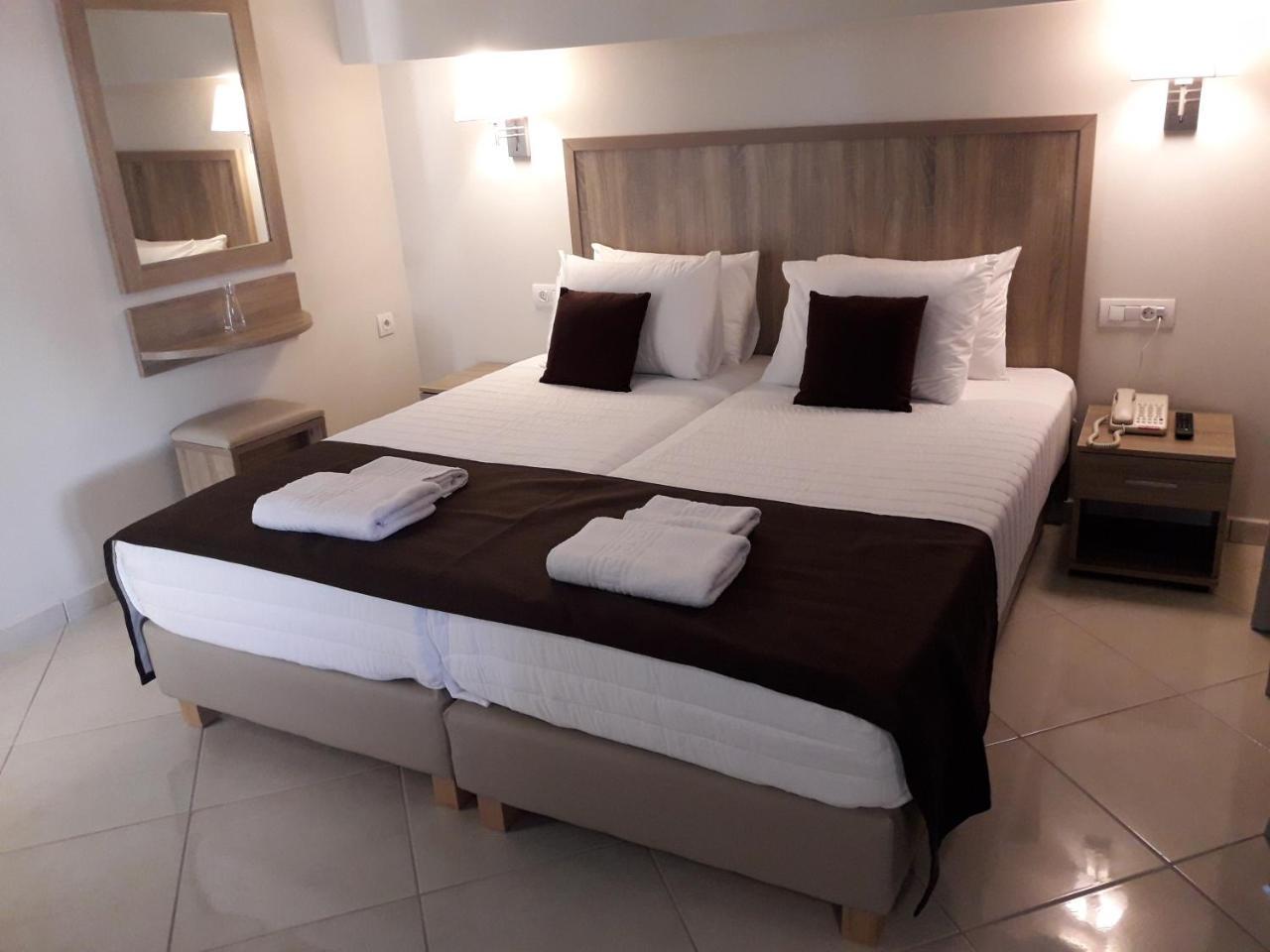 Carisa Maleme Hotel Exterior photo