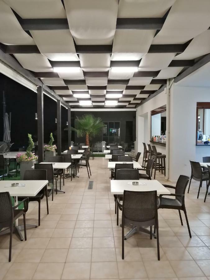 Carisa Maleme Hotel Exterior photo