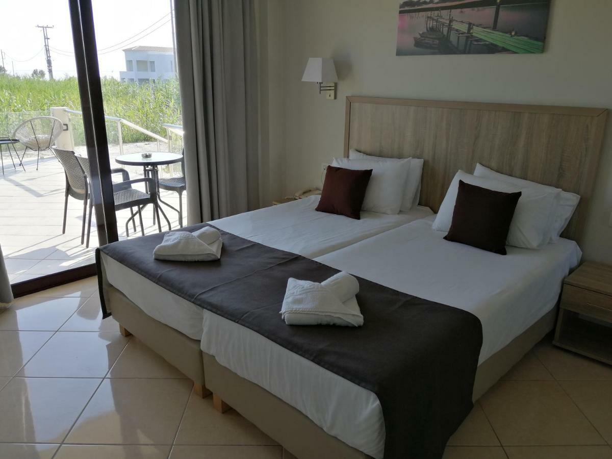 Carisa Maleme Hotel Exterior photo