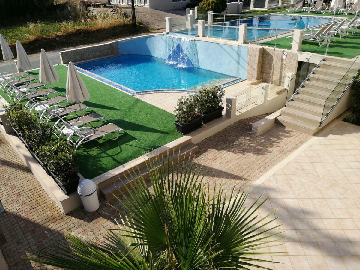 Carisa Maleme Hotel Exterior photo
