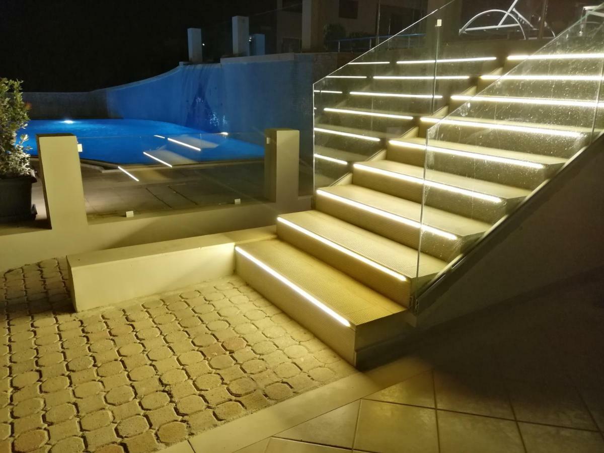Carisa Maleme Hotel Exterior photo