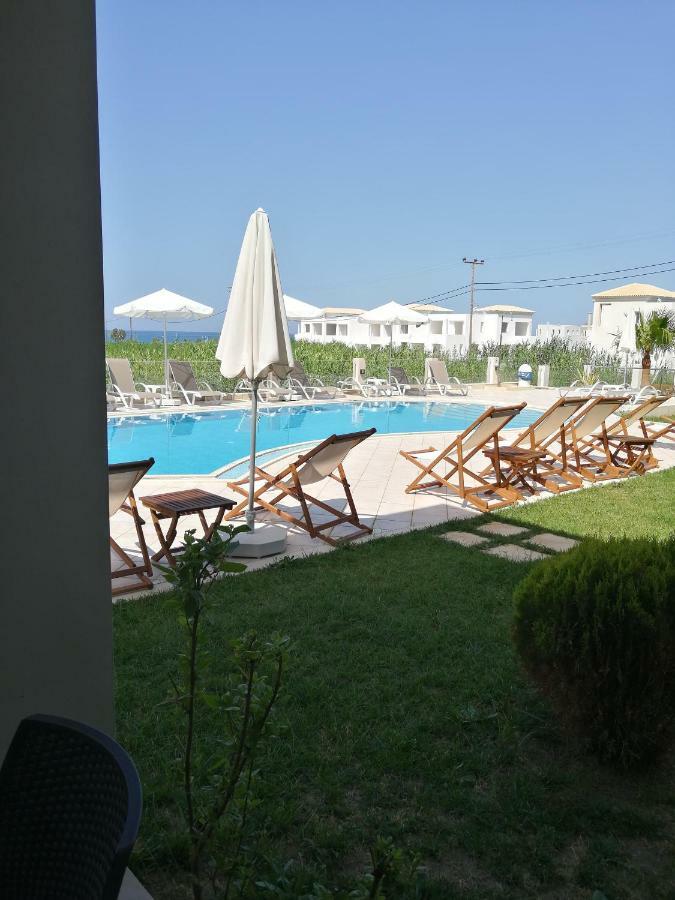 Carisa Maleme Hotel Exterior photo