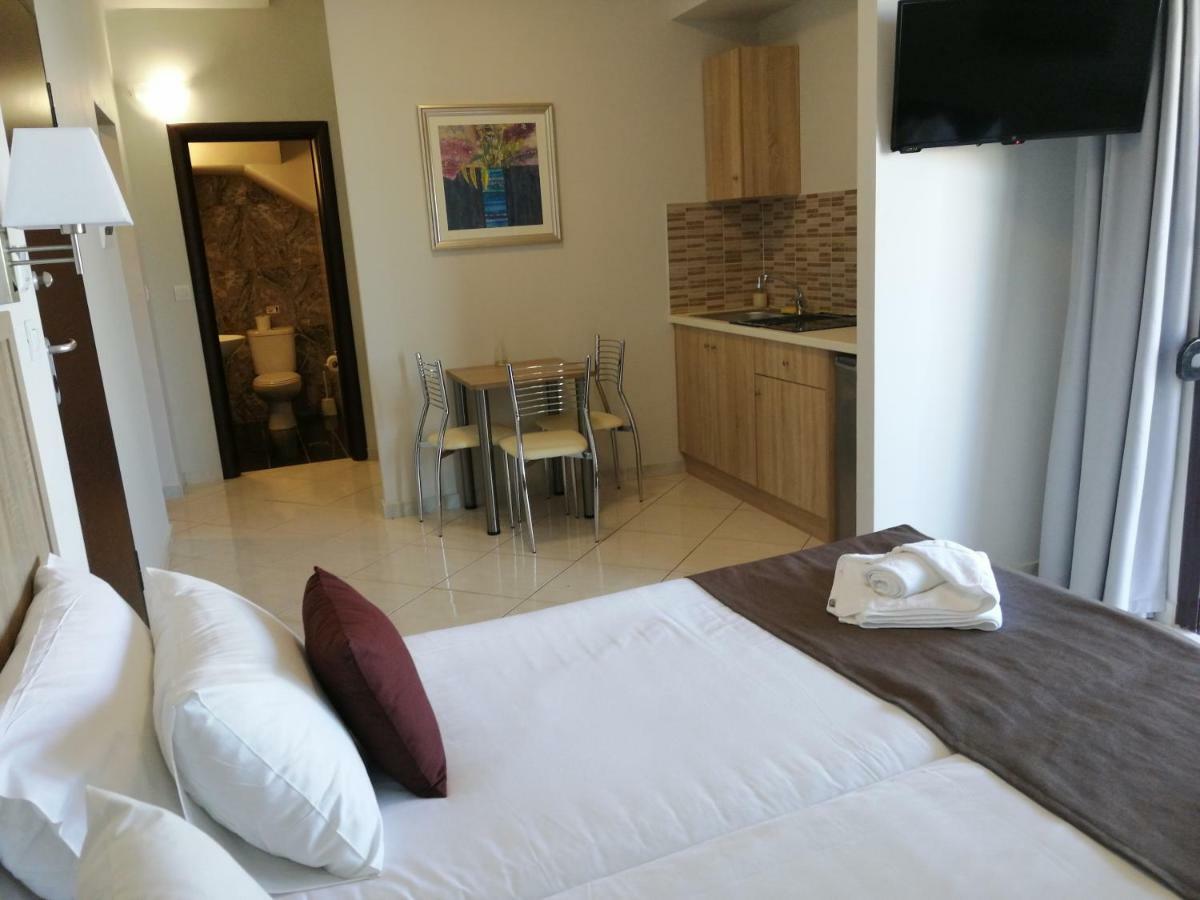 Carisa Maleme Hotel Exterior photo